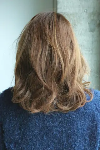 セミロング リズ　ブリエ所属・リズ ブリエのヘアスタイル