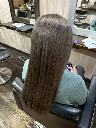 カラー 黒川 怜慈のヘアスタイル