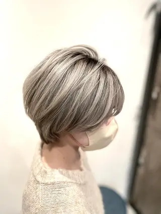 ショート カラー ✨髪質改善/ハイトー ン/艶髪高山のヘアスタイル