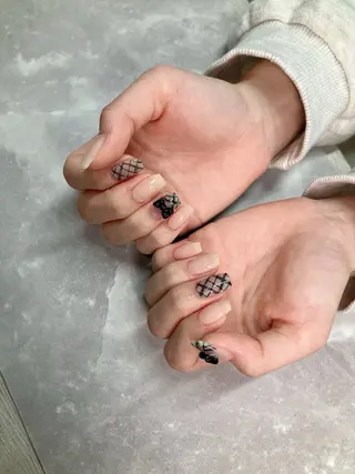 ネイル MOANA堺岩室店所属・MOANA 岩室店のネイルデザイン