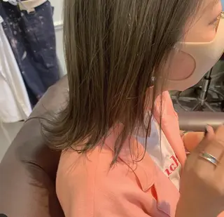 ミディアム ルレイル所属・shiba nanaのヘアスタイル