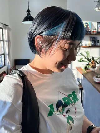 カラー NIL所属・市川 夢のヘアスタイル