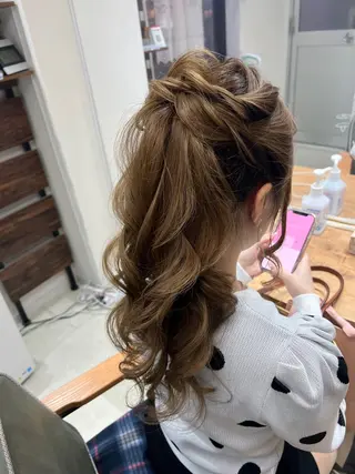 ロング ヘアアレンジ 山室 敬義のヘアスタイル