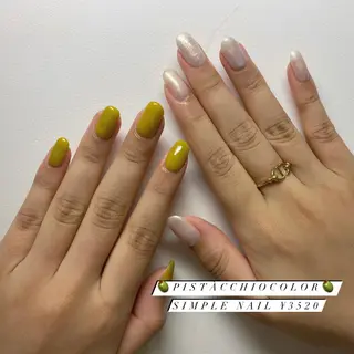 ネイル PLATINUM   DOLL【プラチナムドール】所属・ひろこ eyelist🎀のマツエク・マツパデザイン