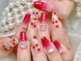 ネイル Hanya 🌈のネイルデザイン