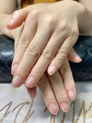 ネイル Nikoネイルサロン中野店所属・merci リカのネイルデザイン