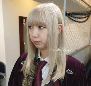 ミディアム カラー 🌈艶ハイトーン🌈 心を込めます🤝涼介のヘアスタイル