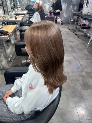 カラー 海外トレンドヘア🤍 sumireのヘアスタイル