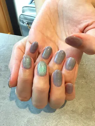 ネイル Nest 岩崎のネイルデザイン