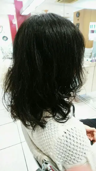 パーマ ミディアム 仲村 友孝のヘアスタイル