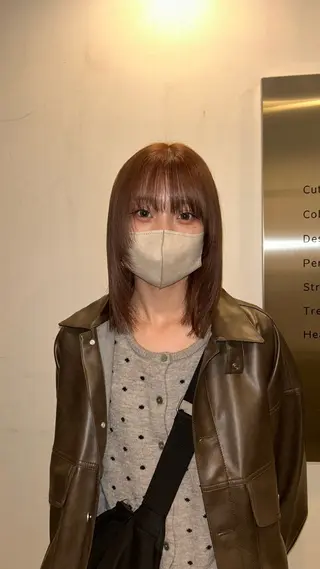 カラー jiire所属・ユイ コハルのヘアスタイル