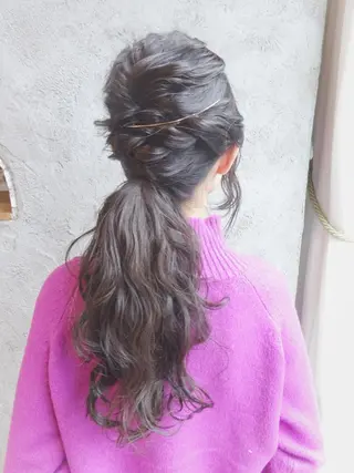 ロング ヘアアレンジ EMANON天神所属・Hitomi Ezakiのヘアスタイル