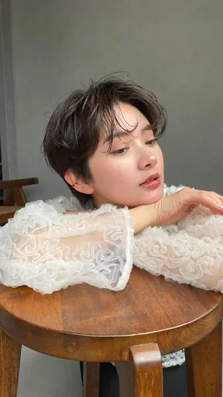 ショート レイヤー特化✨️ 𝑨𝒀𝑨𝑻𝑶のヘアスタイル