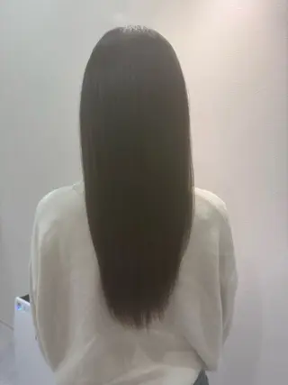 ロング 松島 夏里のヘアスタイル