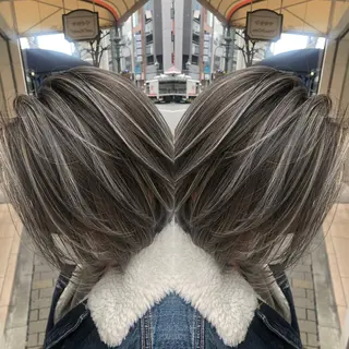 ショート カラー _ WHITE三宮店のヘアスタイル