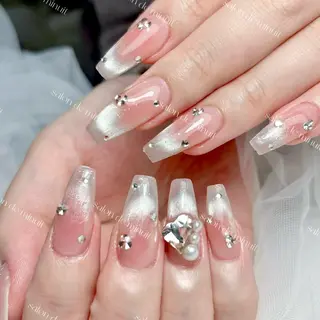 ネイル Momo 🤍のネイルデザイン