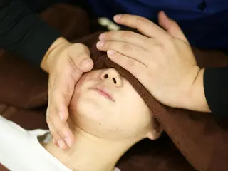 骨と筋肉の専門家 骨×筋LAB 真施　整体院所属・真施整体院 磯部のエステ・リラクイメージ