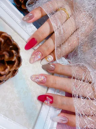 ミディアム ネイル リン リンのネイルデザイン