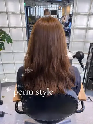 ミディアム 大橋 美咲のヘアスタイル