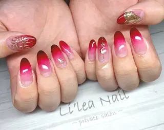 ネイル Li'leaNail AINAのネイルデザイン