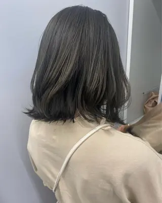 カラー HANA ROCCO3rdのヘアスタイル
