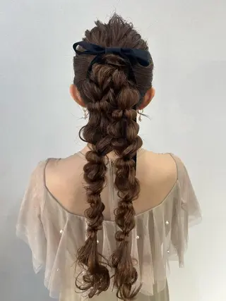 ロング ヘアアレンジ foglia🌼 根本結衣のヘアスタイル