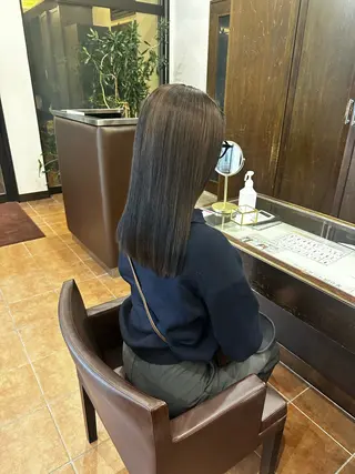 ロング カラー 和田 楓のヘアスタイル