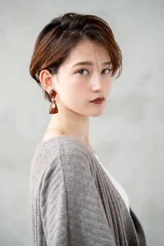 ショート カラー 🉐レイヤー/塩見 弘樹🉐渋谷のヘアスタイル