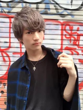 ショート ミディアム カラー メンズ 原宿サロン代表 デザインカラー伊藤卓のヘアスタイル