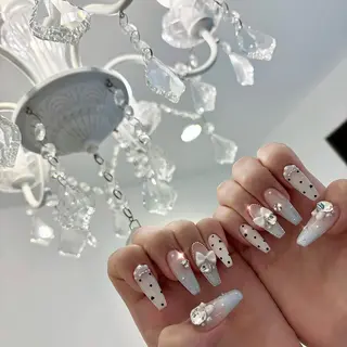 ネイル Le'ciel所属・吉川 怜那のネイルデザイン