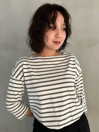 ミディアム パーマ 瓜谷 亮磨のヘアスタイル