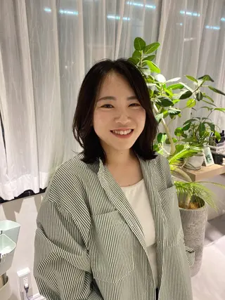 ミディアム SHEA +所属・SHEA 遥海 アイブロウ/眉パーマの眉毛・アイブロウイメージ