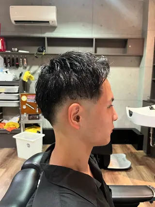 ショート パーマ メンズ grow hair works所属・🔥無料メンズカット /パーマ🔥奥山のヘアスタイル