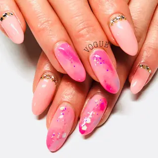 ネイル VOGUE ×SWANのネイルデザイン