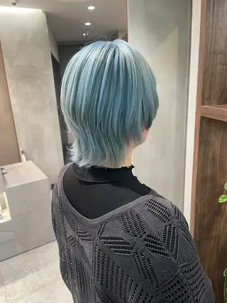 カラー Toiro 新宿所属・新宿/新宿三丁目 yuinaのヘアスタイル