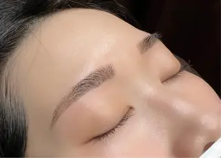 アイブロウ B's緑店 eyelist川上のマツエク・マツパデザイン