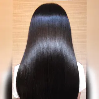 ロング glosstokyo所属・縮毛矯正技師須藤玲人 髪質改善師ゴトウのヘアスタイル