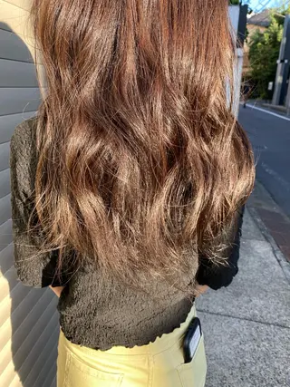 セミロング カラー お任せヘア☘️☘️ 及川渚のヘアスタイル