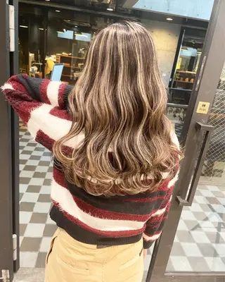 ロング カラー ヘアアレンジ TATSUYA アートディレクターのヘアスタイル