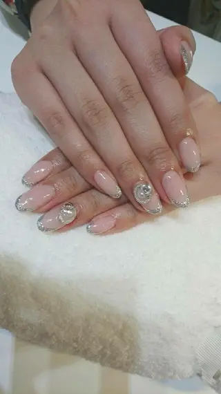 ネイル Fleur 【フルール】のネイルデザイン