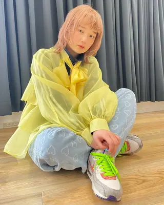 ショート カラー ヘアアレンジ ボブ/透明感ベージュ 🫧クルミ🌟のヘアスタイル