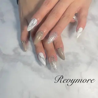 ネイル nail salon Revymore所属・nail salon Revymoreのネイルデザイン