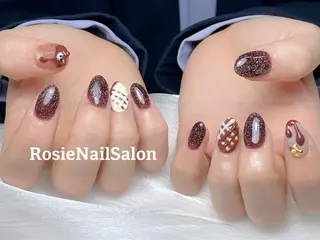 ネイル Rosie Nail サロン南越谷のネイルデザイン