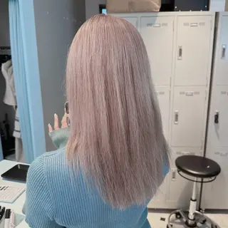 セミロング カラー 🪄池袋ハイトーン 🪄ブリーチカラーのヘアスタイル