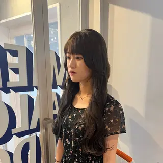 ロング 與座 小遥のヘアスタイル