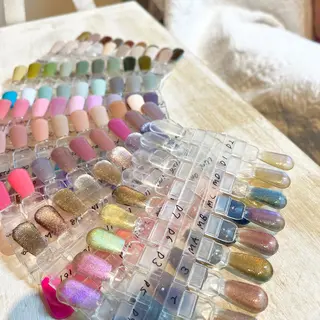 ネイル フリーランス¨̮⃝ ネイリストOKADAのネイルデザイン