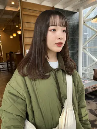 ミディアム 松野 心音のヘアスタイル