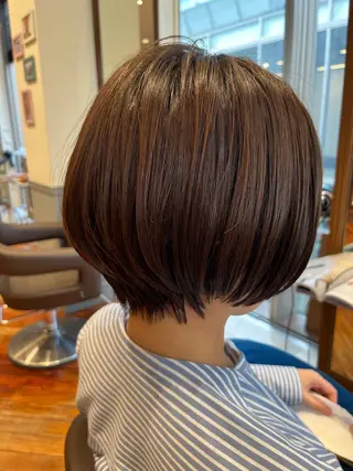 ショート ｼｮｰﾄｶｯﾄ 梅田 山下　すみれのヘアスタイル