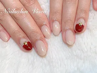 ネイル Viseo《6週間 長持ちパラジェル》のネイルデザイン