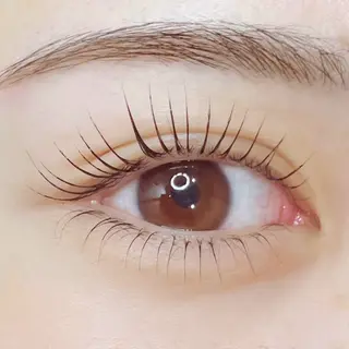 マツエク・マツパ Starry  Lash所属・StarryLash Emiのマツエク・マツパデザイン